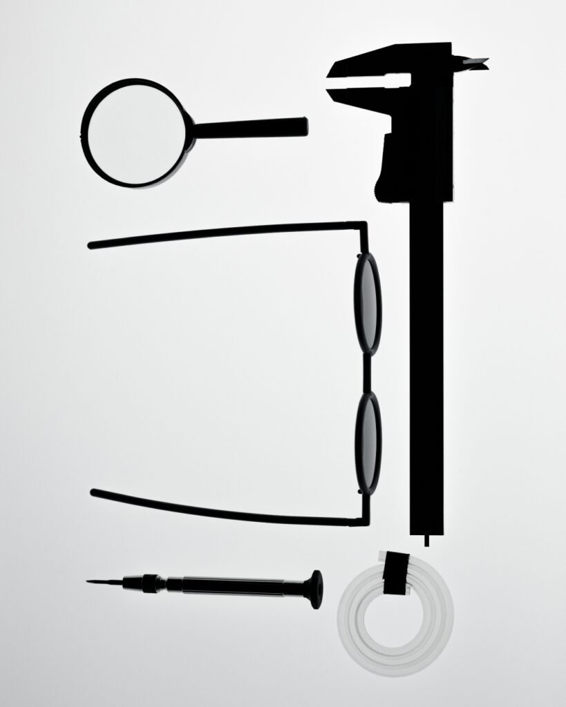 Opticien à Bordeaux : l'image représente l'ambiance de la boutique d'optique Atsurae